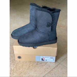 Ugg Bailey Button II Boot